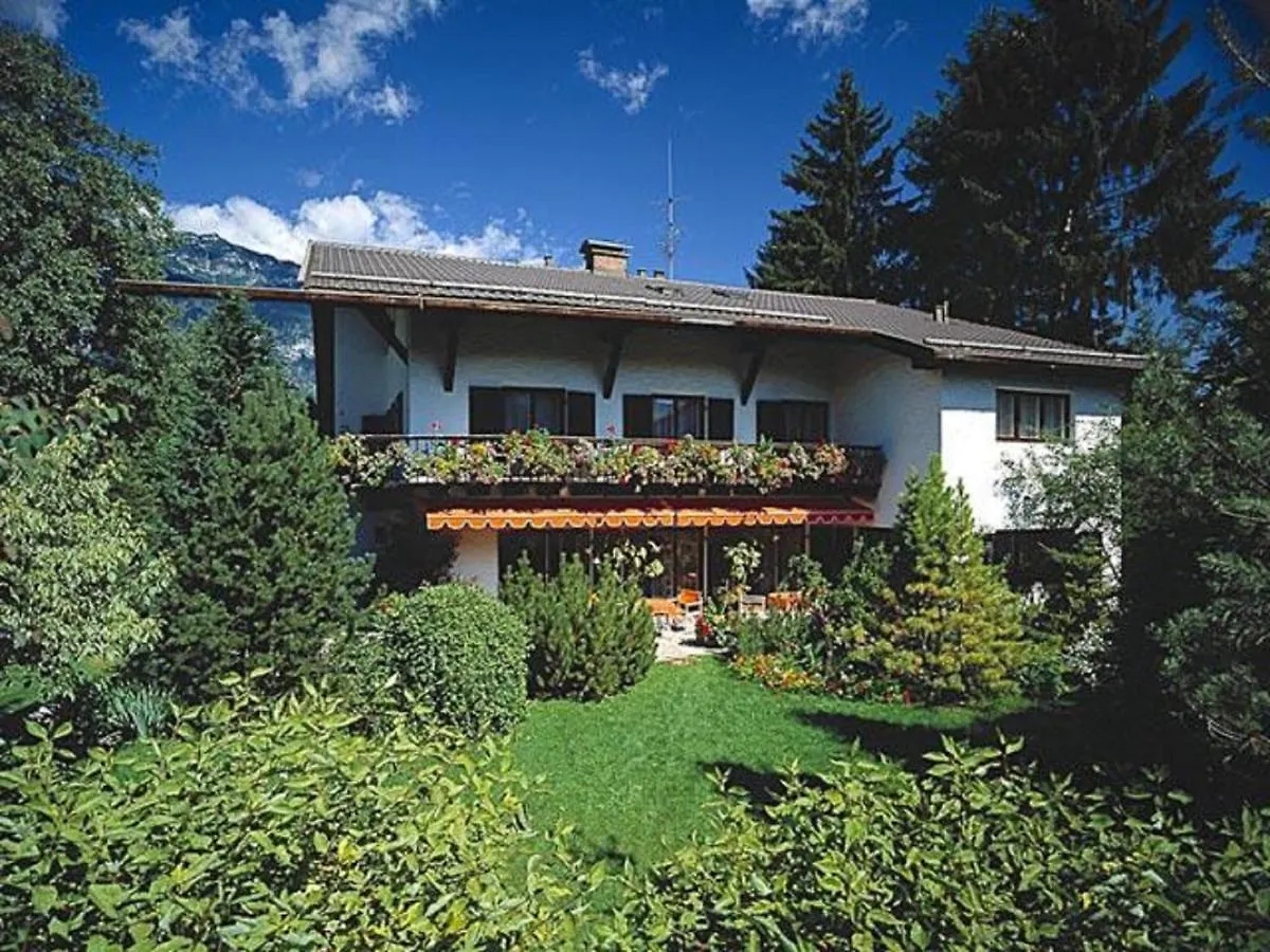 Gästehaus Antonia Garmisch-Partenkirchen 0*,