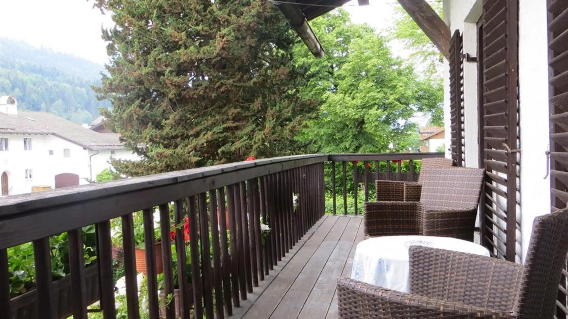 Gaestehaus Antonia Garmisch-Partenkirchen Apartament